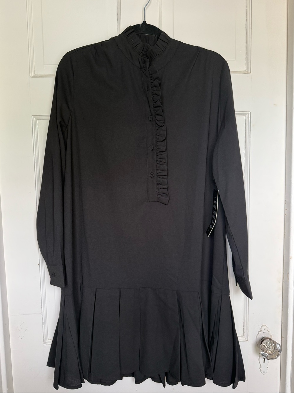 Tuckernuck Black Crepe Tate Dress-NWT - Picture 3 of 10